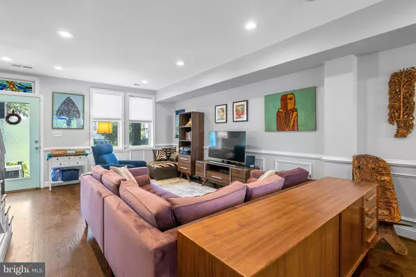 1275 OATES ST NE, Washington, DC 20002