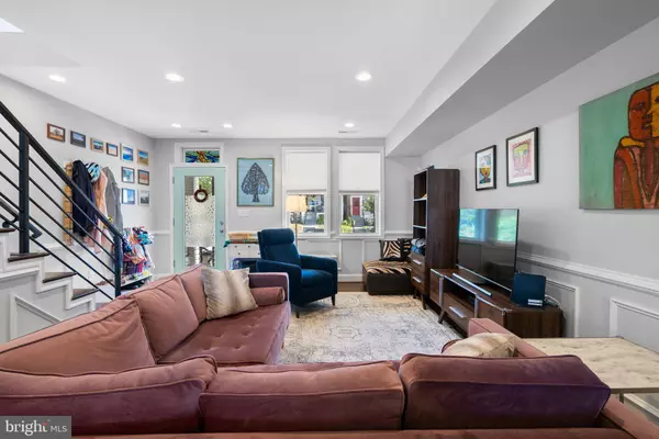 1275 OATES ST NE, Washington, DC 20002