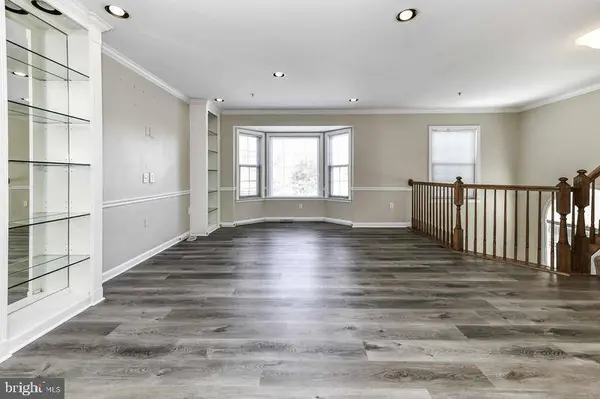 2 PARKER FARM CT, Silver Spring, MD 20906