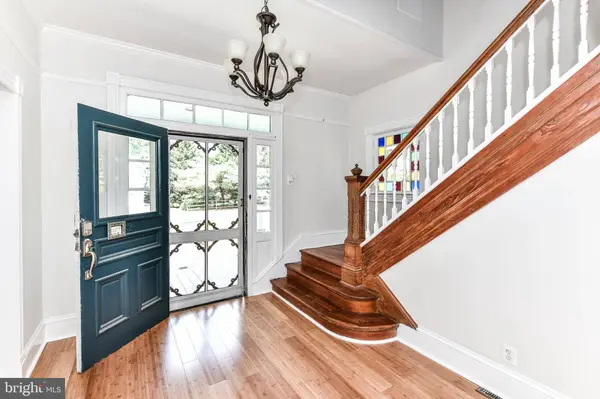 2415 SANDBURG ST, Dunn Loring, VA 22027