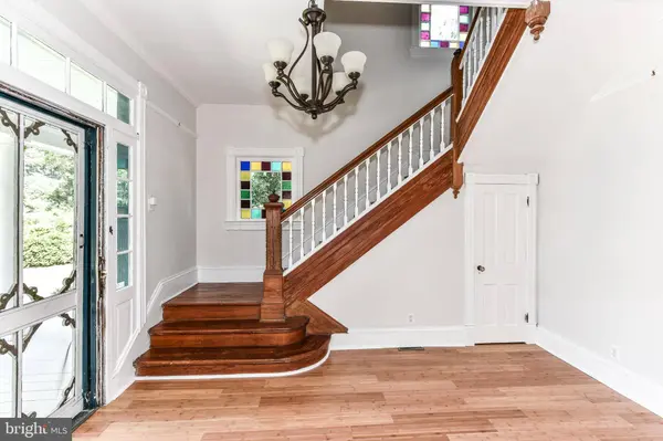 2415 SANDBURG ST, Dunn Loring, VA 22027