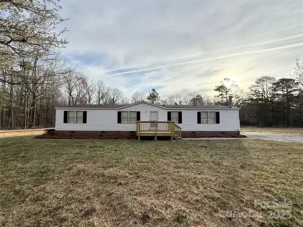 288 John L Hudson Sr RD, Lancaster, SC 29720