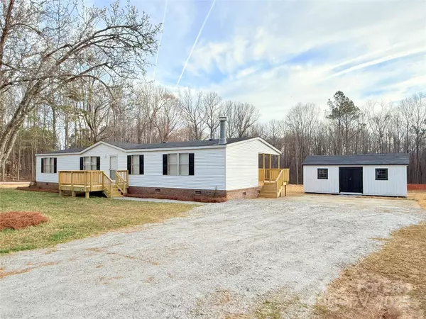288 John L Hudson Sr RD, Lancaster, SC 29720