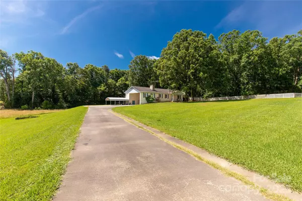 4330 Rowell RD, Lancaster, SC 29720