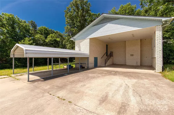 4330 Rowell RD, Lancaster, SC 29720