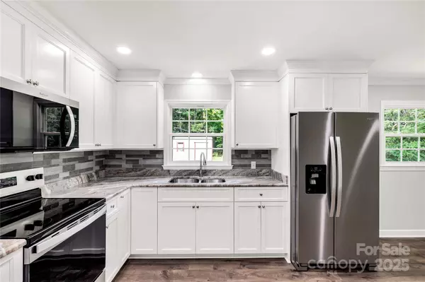 279 Bailey RD, Lancaster, SC 29720