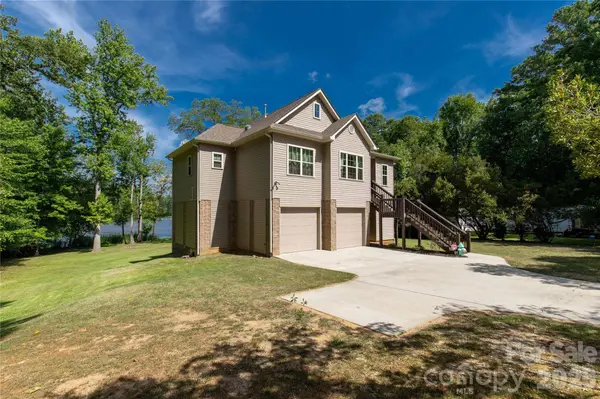2051 Great North RD, Winnsboro, SC 29180