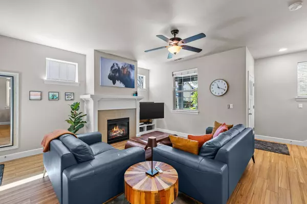 20536 Avro PL, Bend, OR 97701