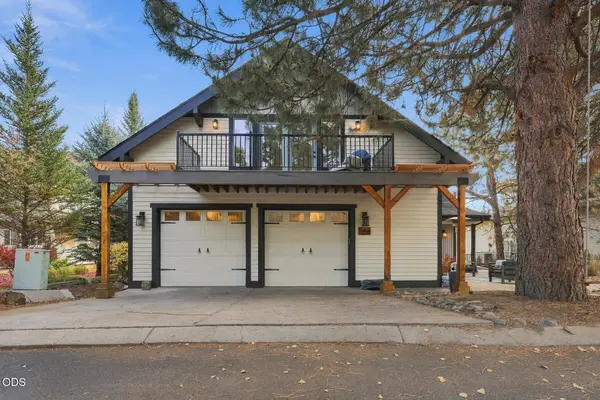 2405 Skyline Ranch RD, Bend, OR 97703