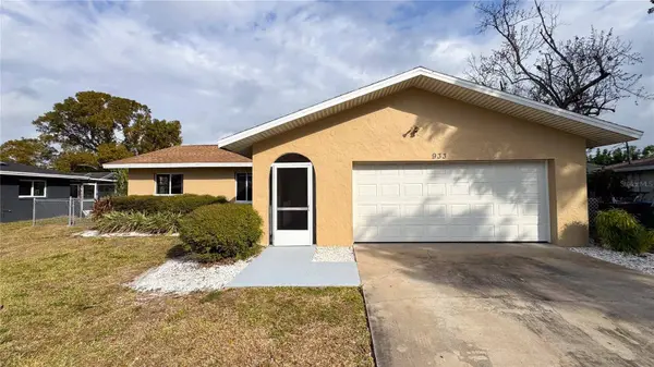 933 SE 26TH ST, Cape Coral, FL 33904