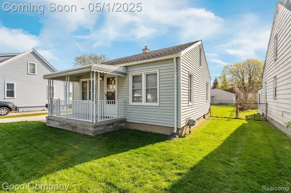 26556 PALMER Boulevard, Madison Heights, MI 48071