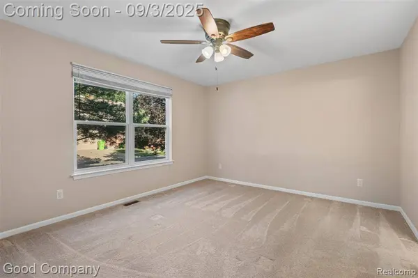 7656 Amanda Circle, Washington Twp, MI 48094