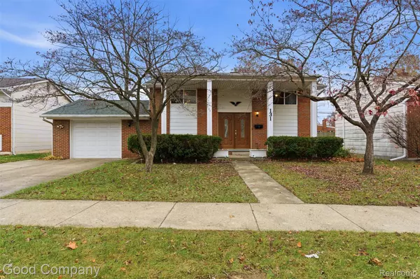 131 S Christine, Westland, MI 48186