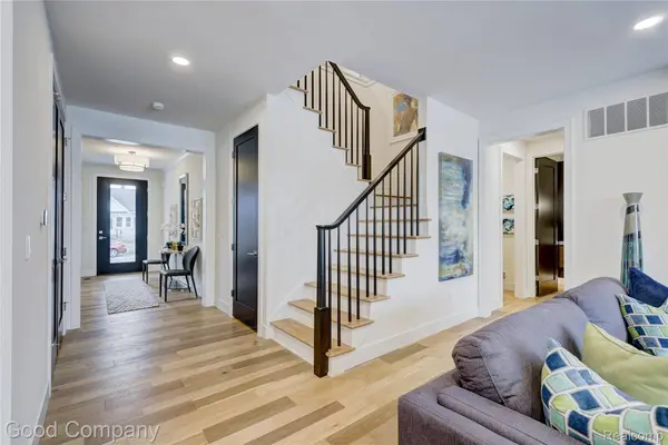 1317 Butternut AVE, Royal Oak, MI 48073