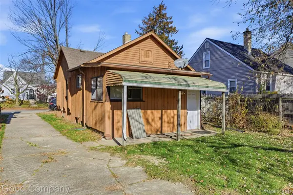 1308 E Lincoln ST, Birmingham, MI 48009