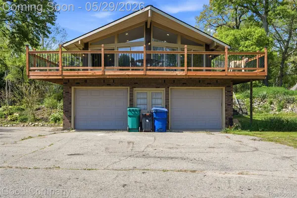 5130 Seymour Lake RD, Brandon Charter Township, MI 48371