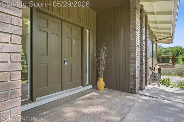 5130 Seymour Lake RD, Brandon Charter Township, MI 48371