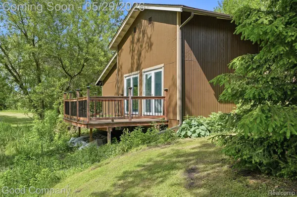 5130 Seymour Lake RD, Brandon Charter Township, MI 48371