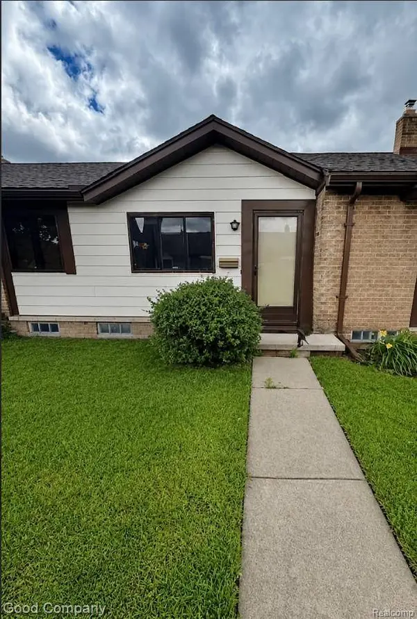 8401 18 Mile RD #238, Sterling Heights, MI 48313