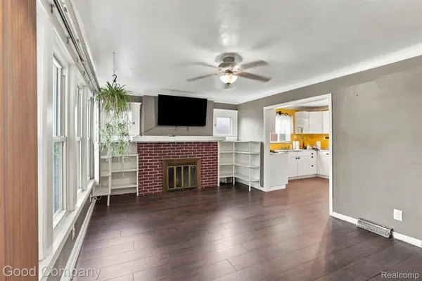 412 Chippewa ST, Clawson, MI 48017