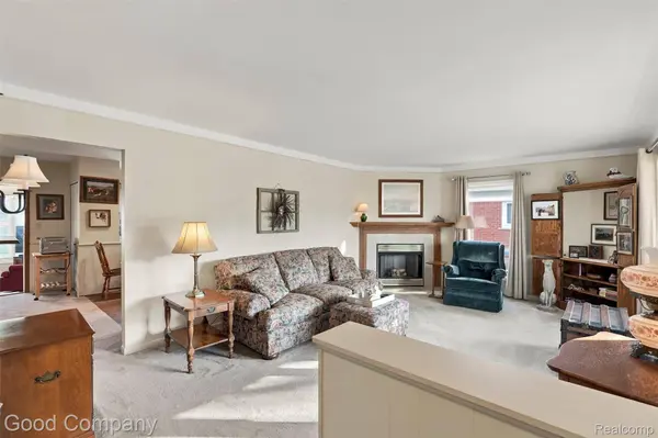 3118 Clawson AVE, Royal Oak, MI 48073