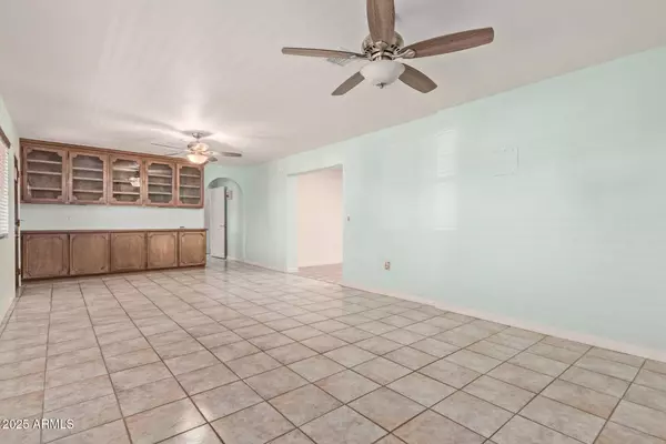 10835 W ALABAMA Avenue, Sun City, AZ 85351