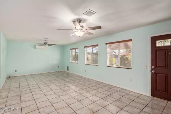 10835 W ALABAMA Avenue, Sun City, AZ 85351