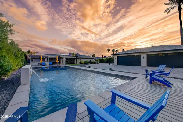 334 W BETHANY HOME Road, Phoenix, AZ 85013