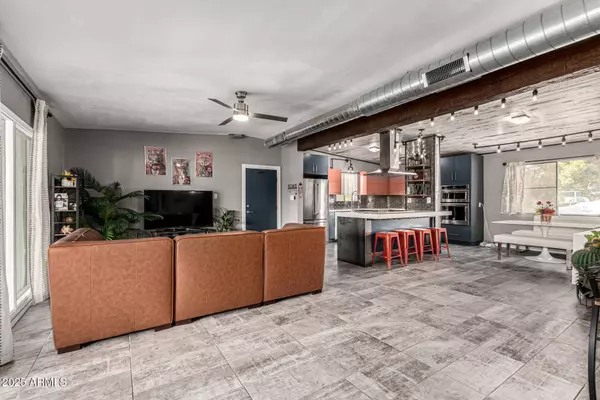 5150 N 20TH Street #215, Phoenix, AZ 85016