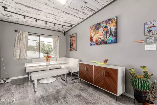 5150 N 20TH Street #215, Phoenix, AZ 85016