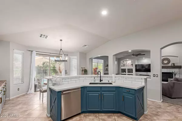 3523 W BUCKHORN Trail, Phoenix, AZ 85083