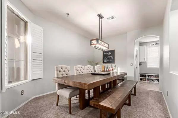 3523 W BUCKHORN Trail, Phoenix, AZ 85083