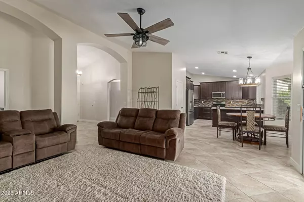 4839 E FERNWOOD Court, Cave Creek, AZ 85331