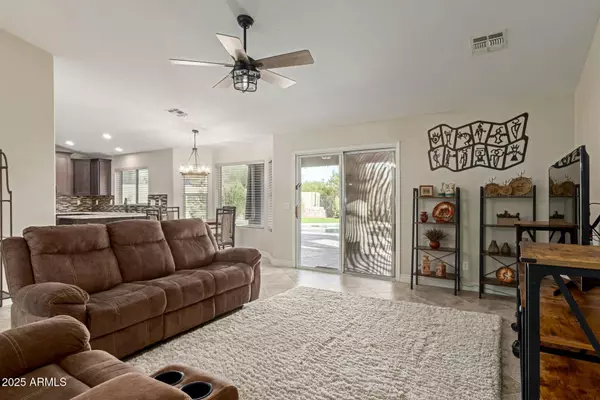 4839 E FERNWOOD Court, Cave Creek, AZ 85331