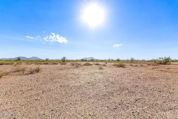 407 W Montebello Avenue #R, Tonopah, AZ 85354