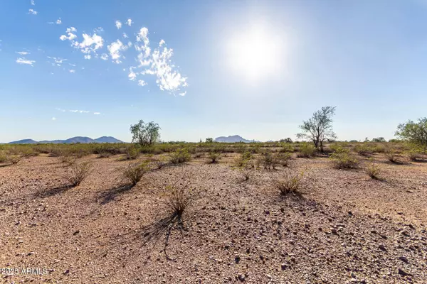 571 N 407th Avenue #-, Tonopah, AZ 85354