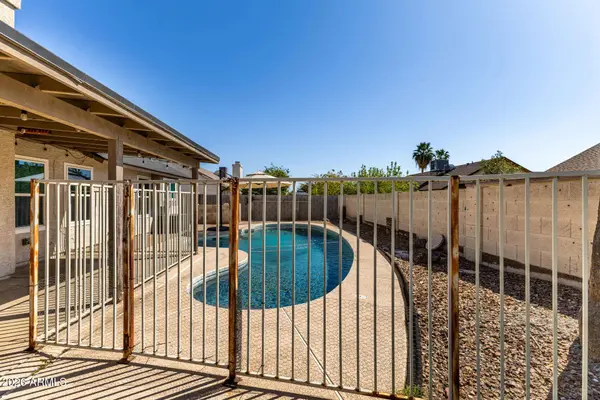 7033 W BROWN Street, Peoria, AZ 85345