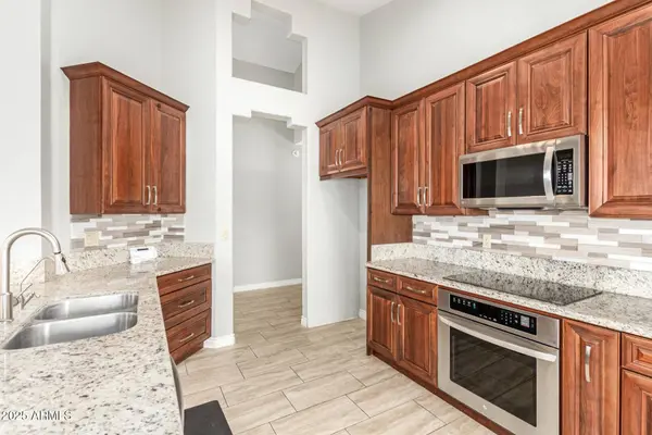 3622 W BARCELONA Drive, Chandler, AZ 85226