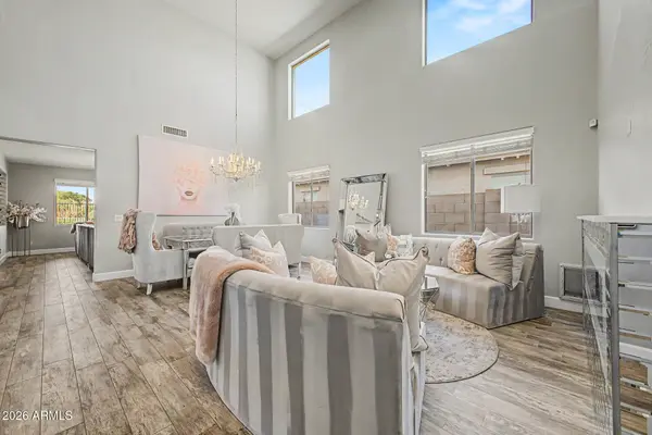2826 E SAGUARO PARK Lane, Phoenix, AZ 85024