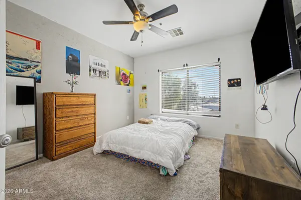 6770 N 47TH Avenue #2023, Glendale, AZ 85301
