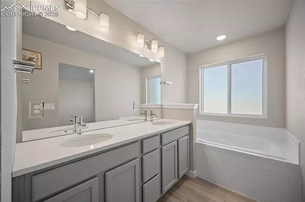 381 E Joe Martinez BLVD, Pueblo, CO 81007