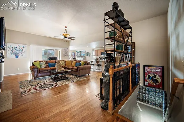 8025 Mount Hayden DR, Colorado Springs, CO 80924