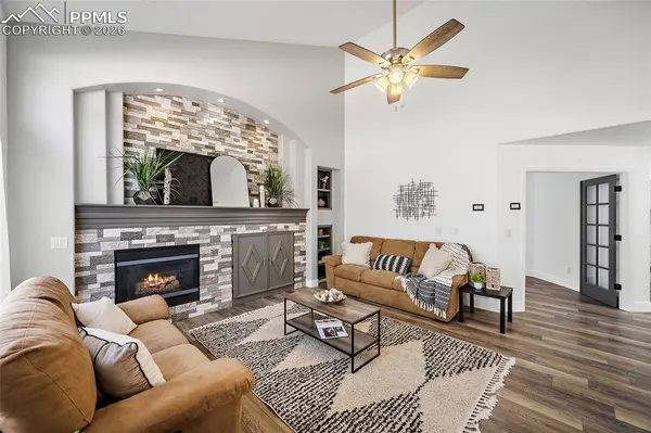 7110 Sand Trap DR, Colorado Springs, CO 80925