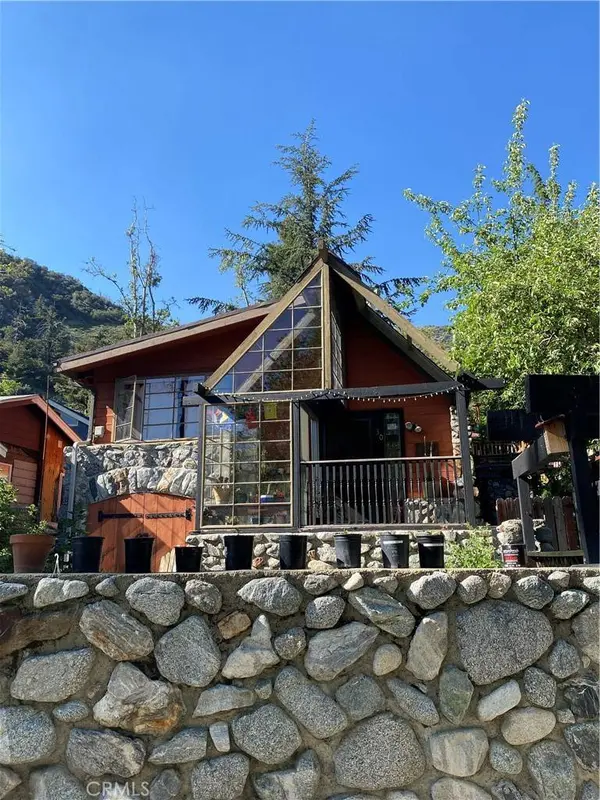 30 Bear DR, Mt Baldy, CA 91759