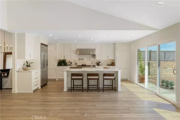 664 W Napa CT, Claremont, CA 91711