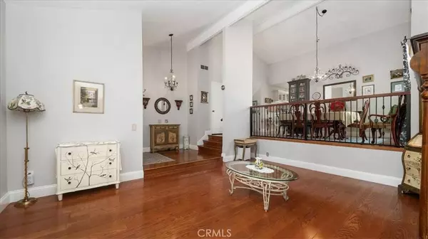 1819 Elmhurst CIR, Claremont, CA 91711