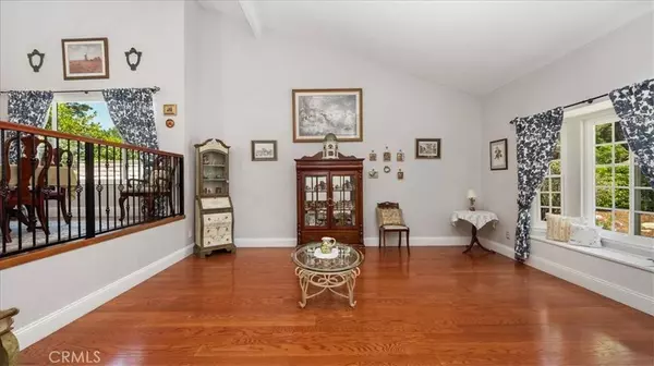 1819 Elmhurst CIR, Claremont, CA 91711