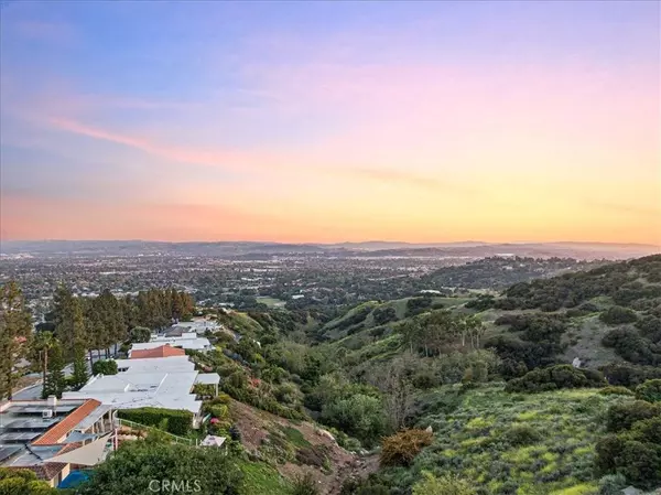 804 W Highpoint DR, Claremont, CA 91711