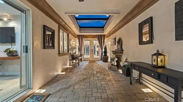 703 Via San Simon, Claremont, CA 91711