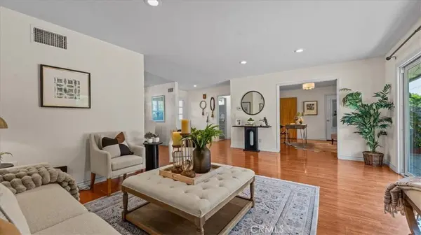 657 Aurora, Claremont, CA 91711